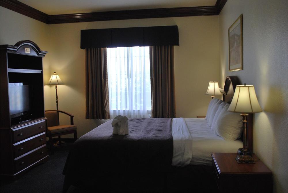 Best Western Fort Worth Inn And Suites Zewnętrze zdjęcie
