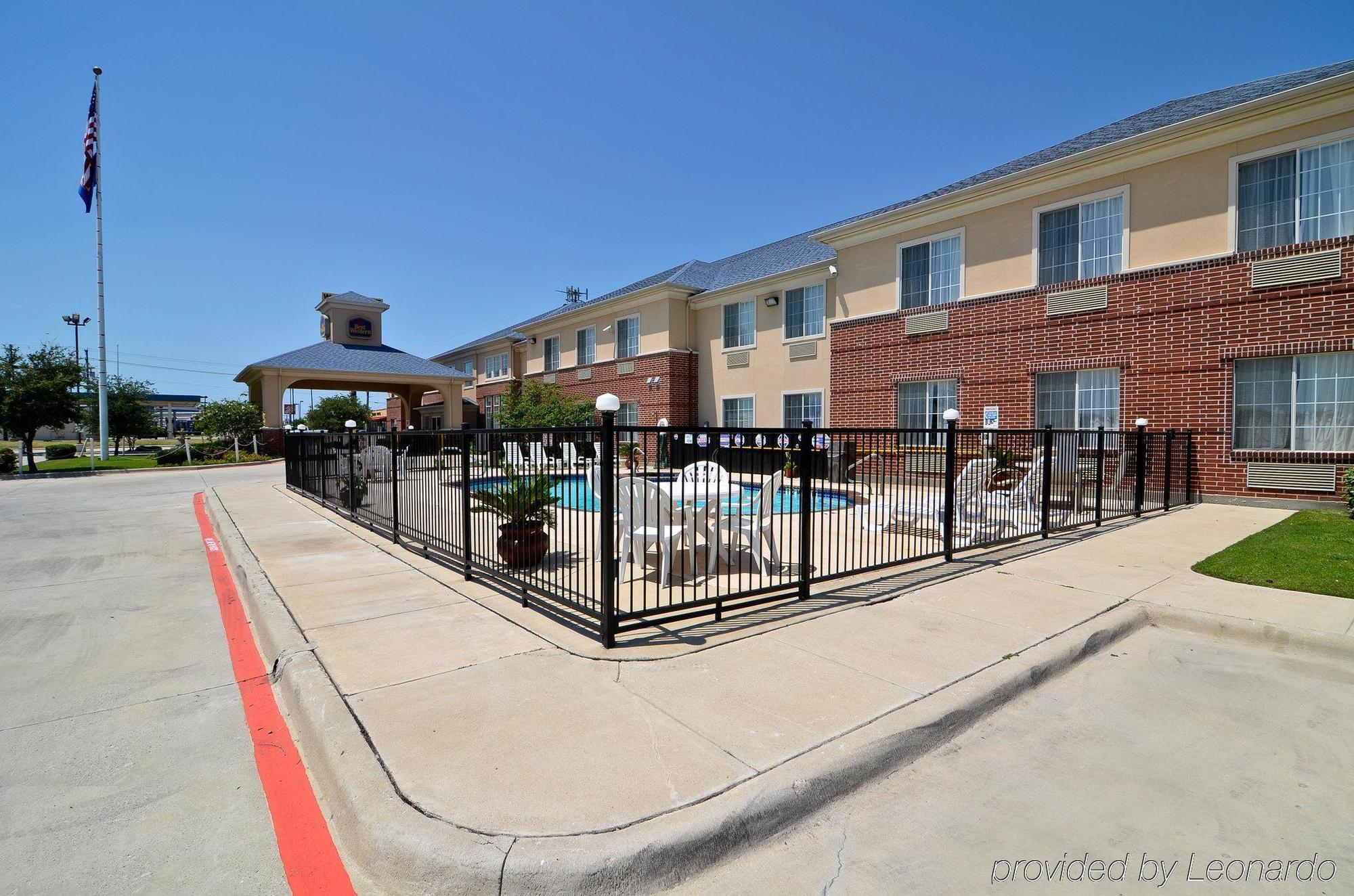 Best Western Fort Worth Inn And Suites Zewnętrze zdjęcie