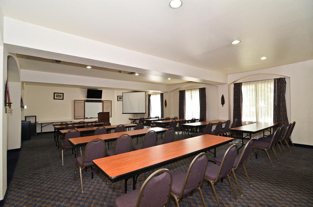 Best Western Fort Worth Inn And Suites Zewnętrze zdjęcie