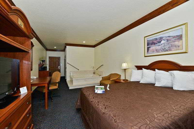 Best Western Fort Worth Inn And Suites Zewnętrze zdjęcie